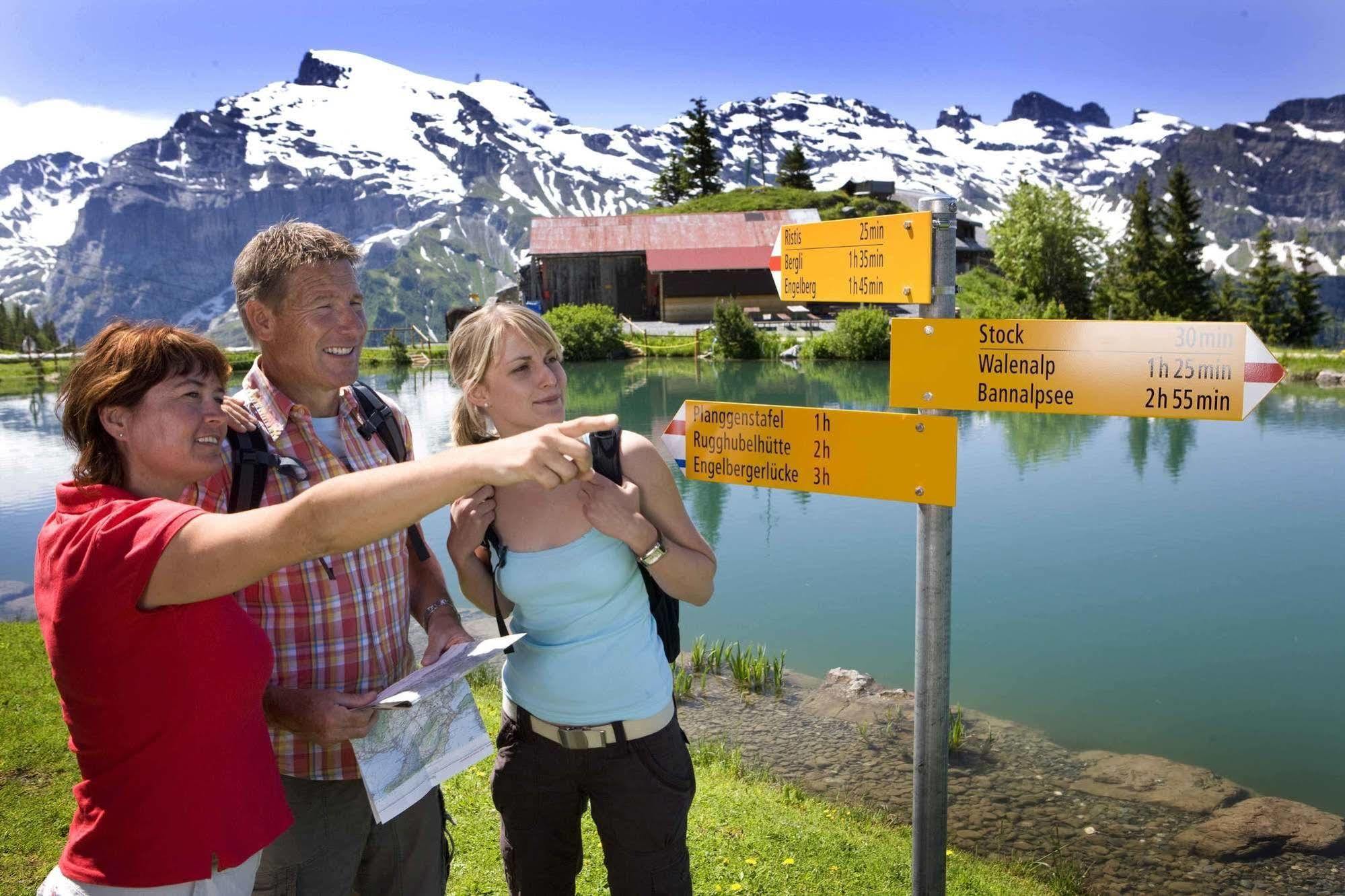 Berglodge Restaurant Ristis Engelberg Esterno foto