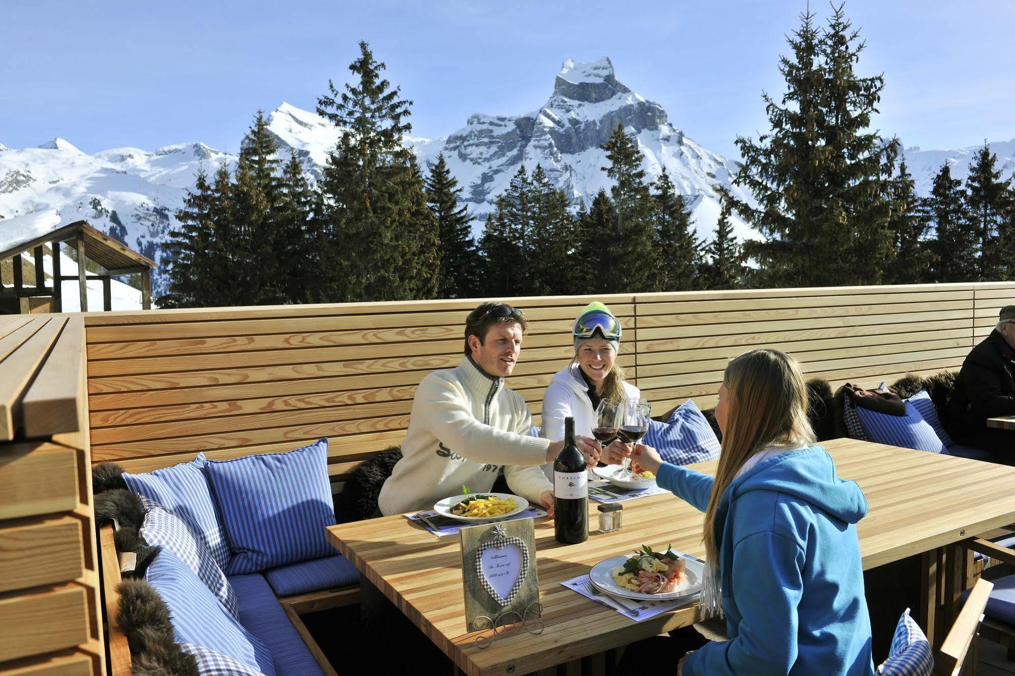 Berglodge Restaurant Ristis Engelberg Esterno foto