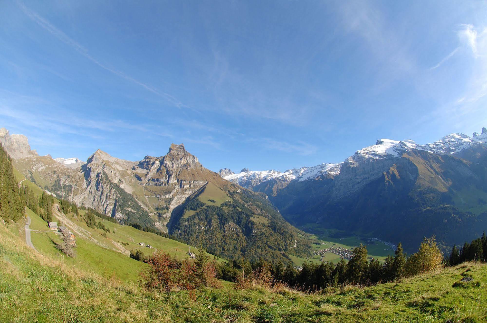 Berglodge Restaurant Ristis Engelberg Esterno foto